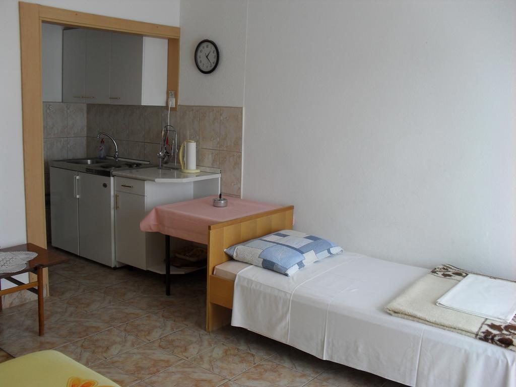 Apartments Atlantida Marina Oda fotoğraf